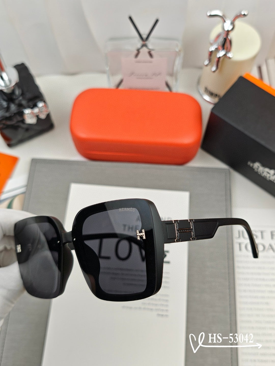 Hermes Sunglasses 560764